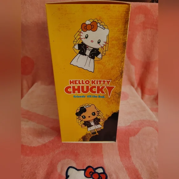 JAPAN EXCLUSIVE & COLLECTOR'S ITEM - Hello Kitty x Chucky 9 Inch Plushie Set - Picture 11 of 14